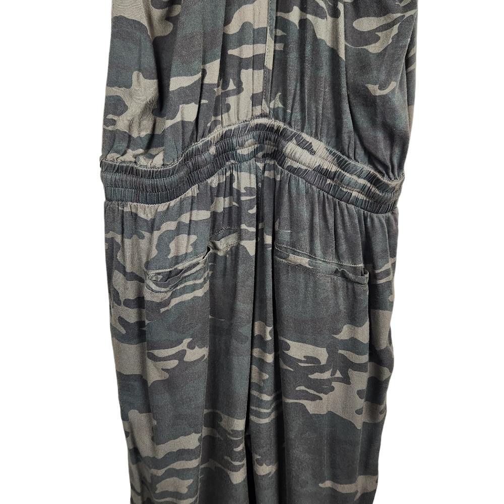 Storia Camo Jogger Jumpsuit Adjustable Straps Women's Size Medium - Picture 9 of 12